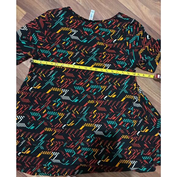 LuLaRoe Perfect T – Multi-Color Abstract Design - L - Picture 5 of 8